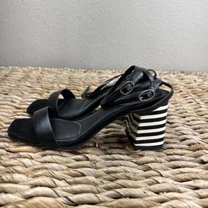 Top Shop Shoes Women 36 Black Whites Scrappy Sandal Block Heel‎